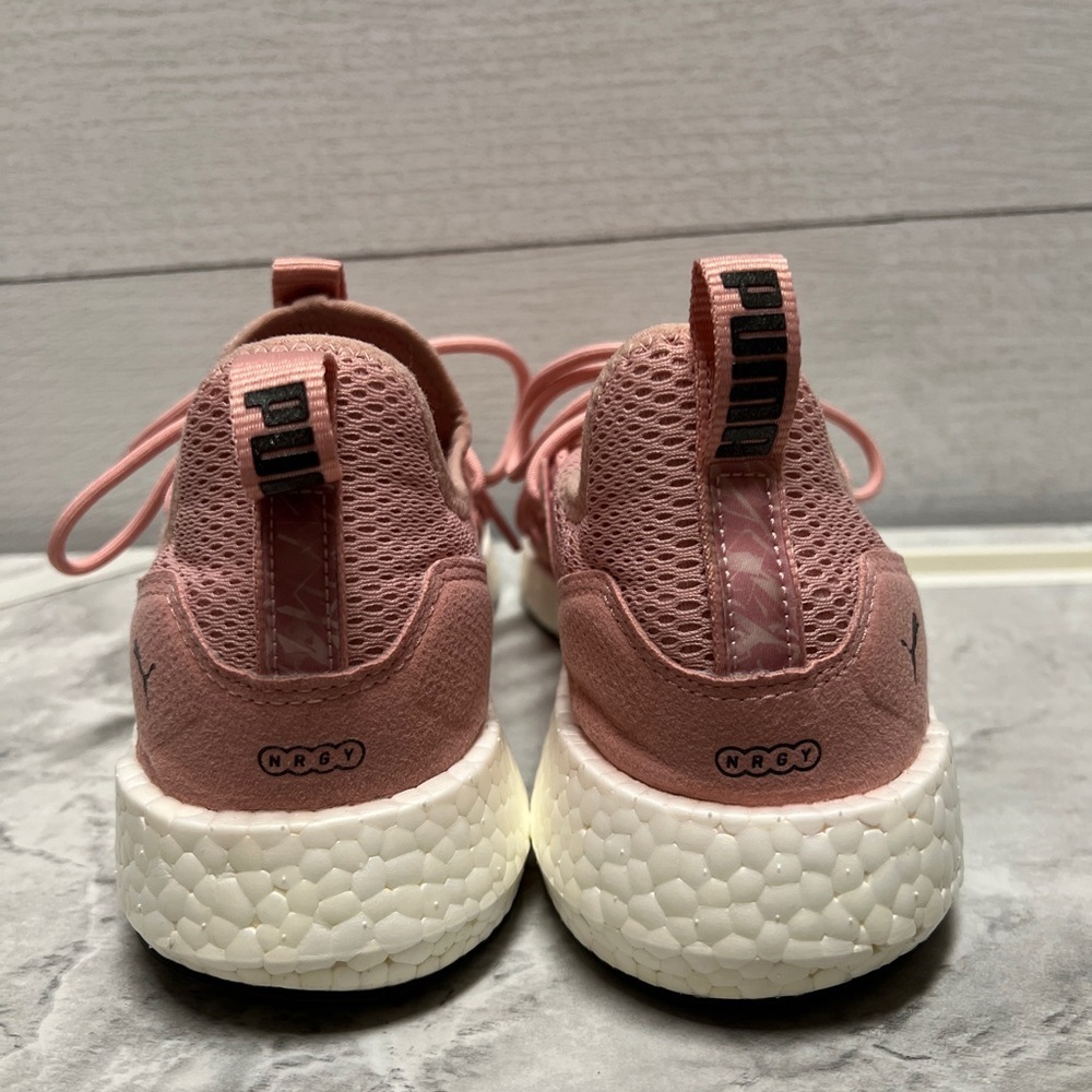 Puma NRGY W/ Soft Foam Pink shoes size 9 - Picture 2 of 9